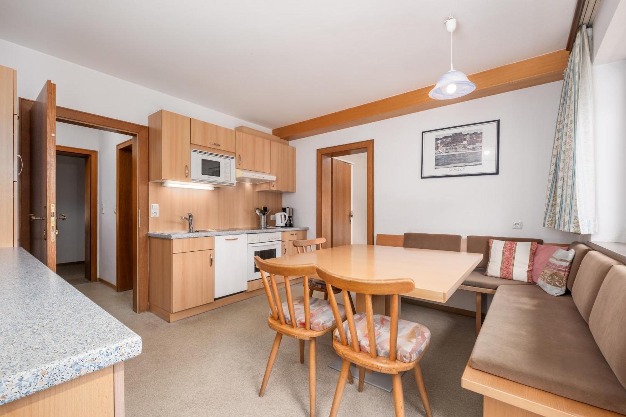 マイヤーホーフェンHaus Tuxerklammアパートメント 部屋 写真